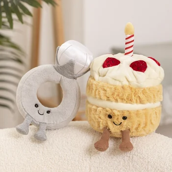 Интересна празнична торта и пръстен с диамант, плюшен играчка, мека кукла за торта, забавен подарък за рожден ден за приятелка и деца