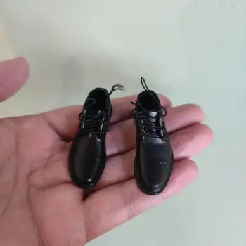 Мъжка Черна кожена обувки в мащаб 1/6, модел обувки за един господин с куха отвътре, подходящи за тяло 12-инчов фигурки.