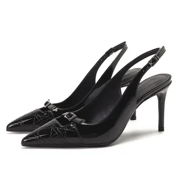 2023 Нови летни черни сандали на висок ток с остър пръсти за жени на тънките токчета